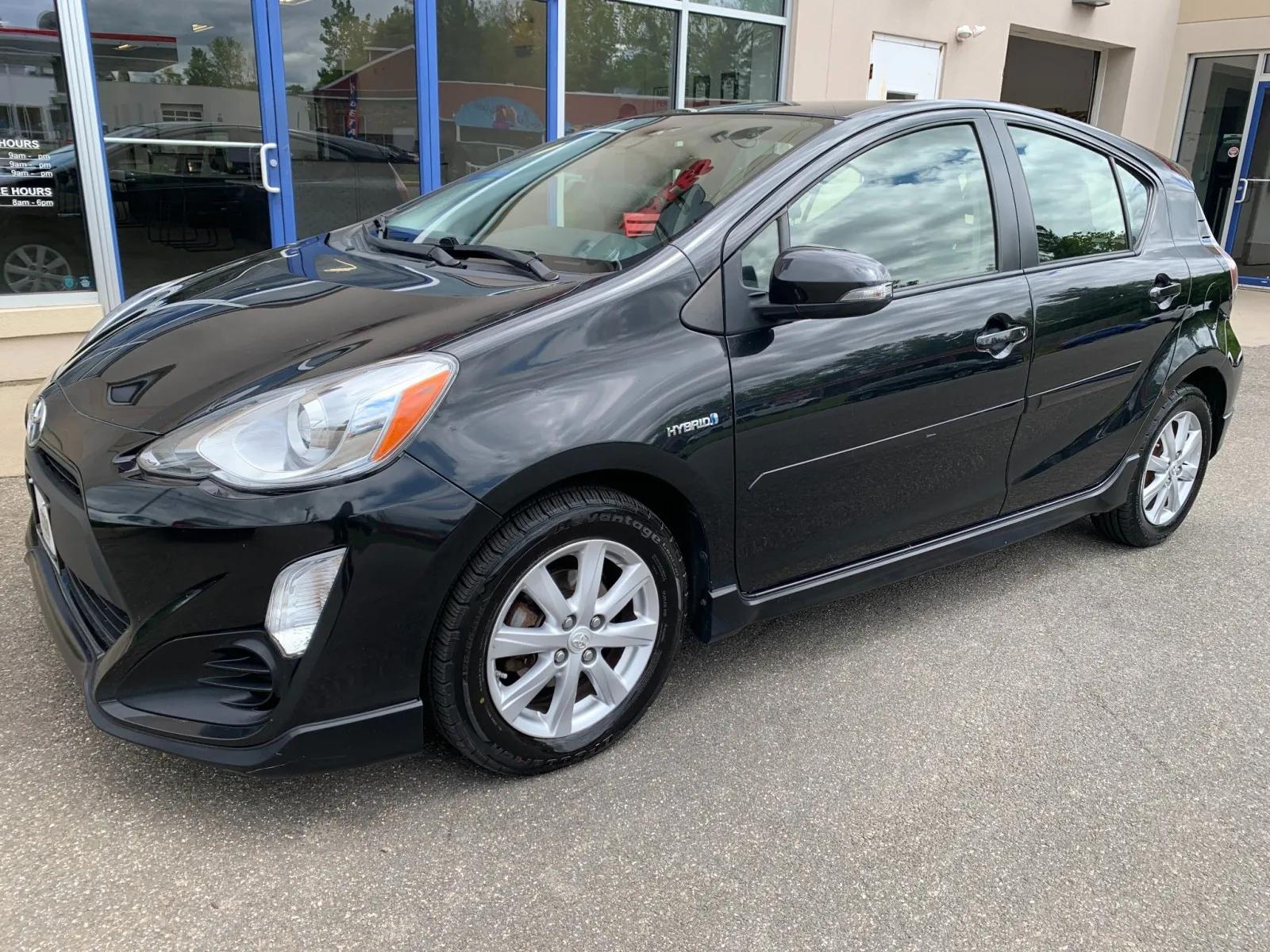 toyota prius c 2017 JTDKDTB38H1596650 image toyota prius c 2017 JTDKDTB38H1596650 image